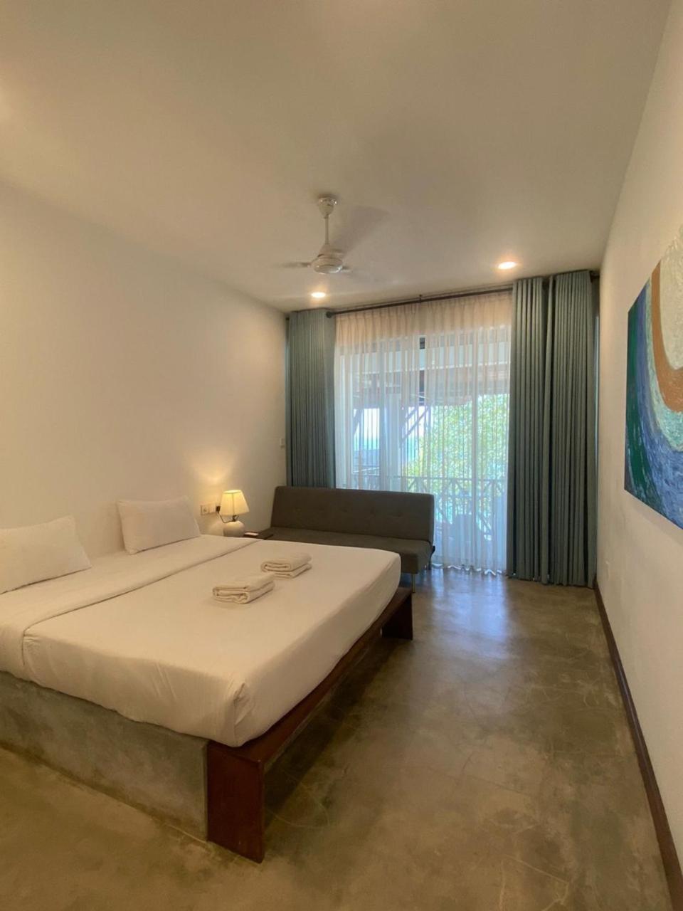 Sun N Sea Hotel Unawatuna Ngoại thất bức ảnh